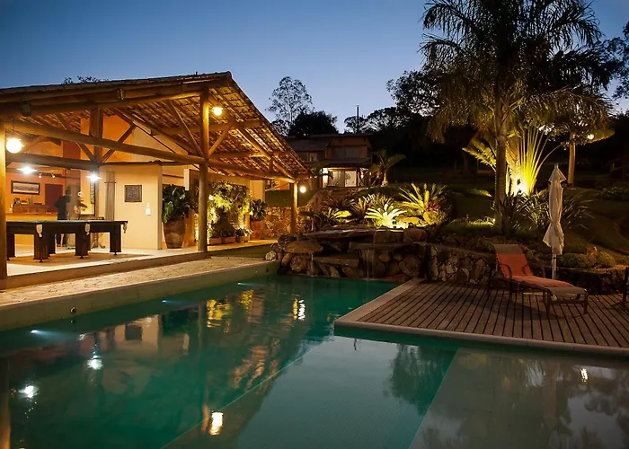 Hotel com jacuzzi: Pousada Ecológica Espelho D'Água